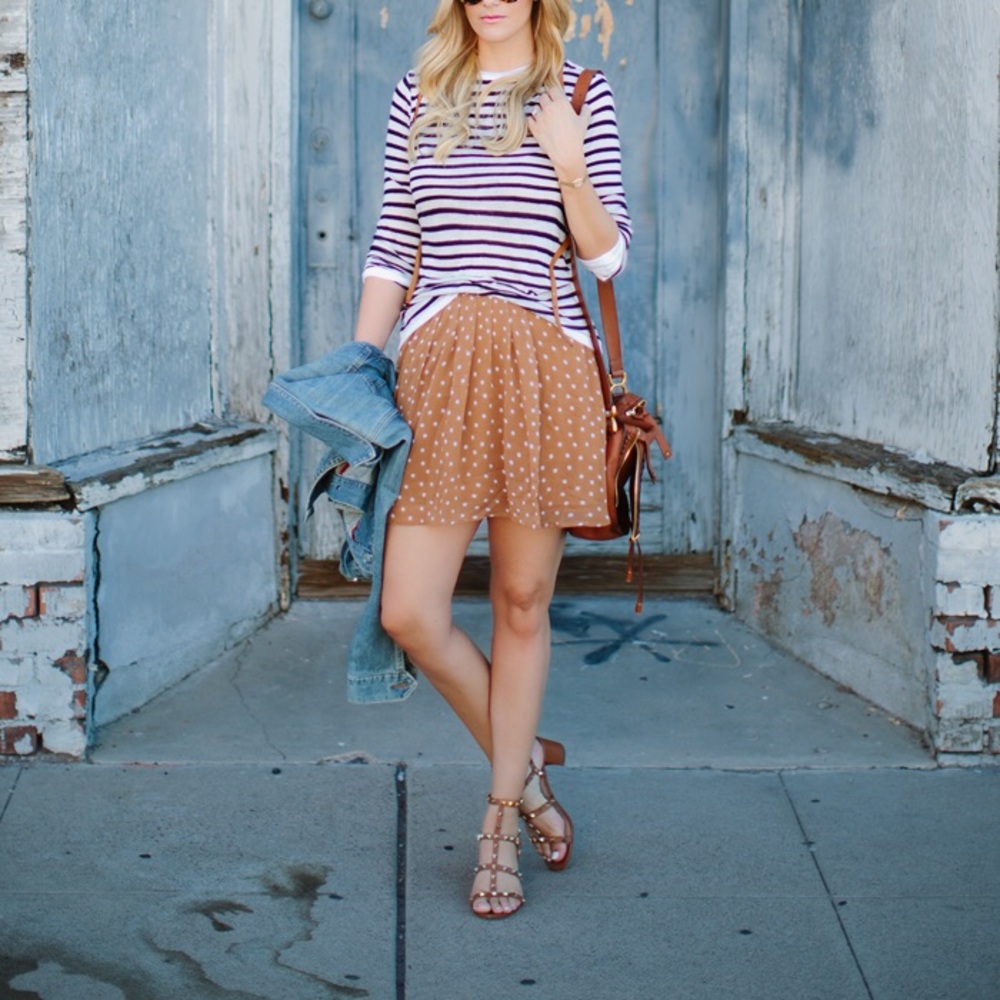 Old navy pull up polka dots skirt
